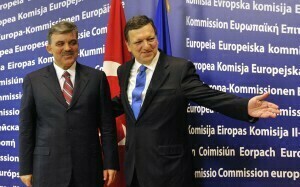Josè Manuel Barroso invita Abdullah Gul "ad entrare" (Foto, archivio Ec)