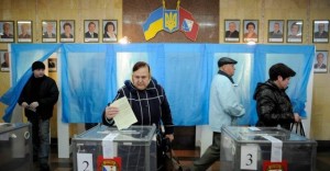 Un seggio durante il referendum sull'annessione della Crimea alla Russia