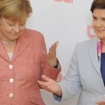 I leader Visegrad a Merkel: lavorare a esercito Ue, non a redistribuzione migranti