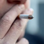 Un europeo su quattro fuma, uno su cinque è fumatore passivo