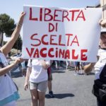 L'assenza di politiche coerenti è tra le cause principali delle opposizioni ai vaccini in Italia