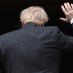Boris Johnson al capolinea. Rassegnate le dimissioni da leader conservatore, massimo entro l'autunno da premier