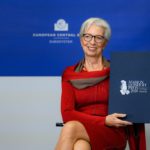Lagarde più ottimista per il 2021: 