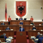 Elezioni in Albania, socialisti verso la vittoria. Critiche dall'UE per 