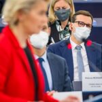 Il 'no' di Strasburgo. Gli eurodeputati contro la Commissione che approva il Piano di ripresa della Polonia