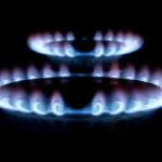 L'Ue proroga il taglio alla domanda di gas del 15 per cento. L'Italia si astiene