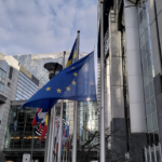 Bandiera mezz'asta Parlamento UE Sassoli