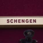 Il vertice dei leader si apre con tensioni su Schengen. Scholz: 