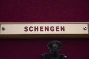 Il vertice dei leader Ue si apre con tensioni su Schengen. La Germania chiede una soluzione