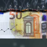 Eurozona, recessione adesso meno certa. 