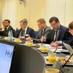 Otto Paesi Ue contro gli standard Euro7. Per Salvini 