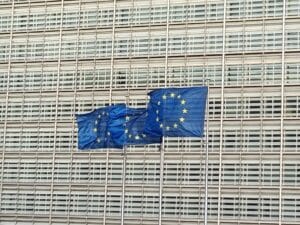 La Commissione Ue imposta le politiche di bilancio per il 2024, in attesa del nuovo patto di stabilità