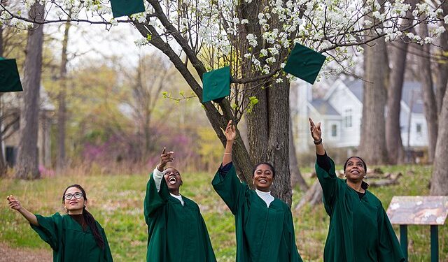 Neo-laureati [foto: Wikimedia Commons