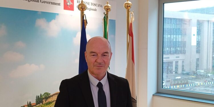 Luca Salvetti, sindaco di Livorno [Bruxelles, 5 dicembre 2024. Foto: Emanuele Bonini per Eunews]