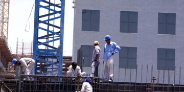 Lavoro e immigrazione [foto: Marco Carli/imagoeconomica]