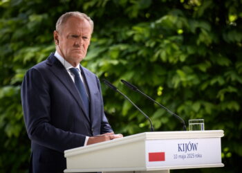 DONALD TUSK PRIMO MINISTRO POLONIA