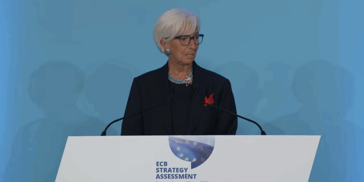 La presidente della Bce, Christine Lagarde [Sintra, 30 giugno 2025]