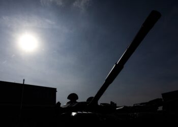 OLOMOUCKA - A T-72 tank at the Excalibur Army weapons factory. The tanks have been modernized partly with Dutch money and are delivered to Ukraine, which uses them in the fight against Russia. ANP SEM VAN DER WAL netherlands out - belgium out (Photo by Sem van der Wal / ANP MAG / ANP via AFP)