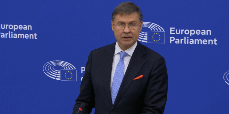 Il commissario per l'Economia, Valdis Dombrovskis [Strasburgo, 25 novembre 2025]