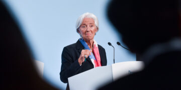 La presidente della BCE, Christine Lagarde [foto: Andrea Di Biagio/imagoeconomica]