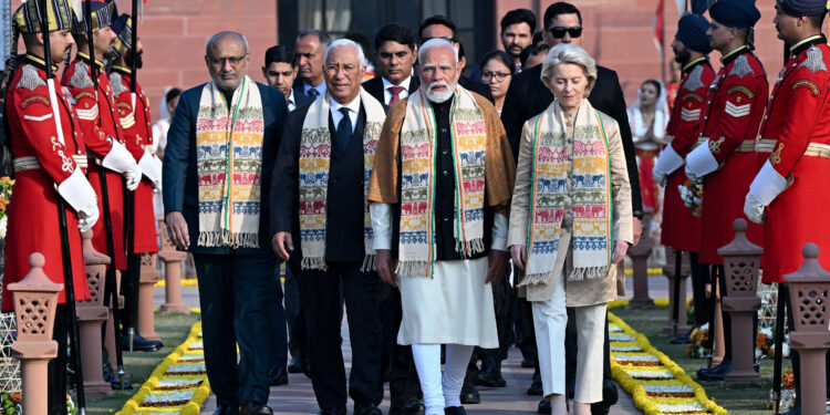 Antonio Costa, Narendra Modi e Ursula von der Leyen  a Nuova Delhi, 26/01/26 [Credits: European Council]