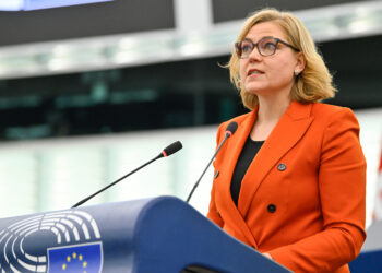 Henna Virkkunen presenta al Parlamento europeo di Strasburgo il pacchetto sulla cyber sicurezza
