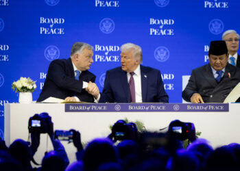 Viktor Orban e Donald Trump alla cerimonia per il lancio del Board of Peace [Ph: Account X Viktor Orban]