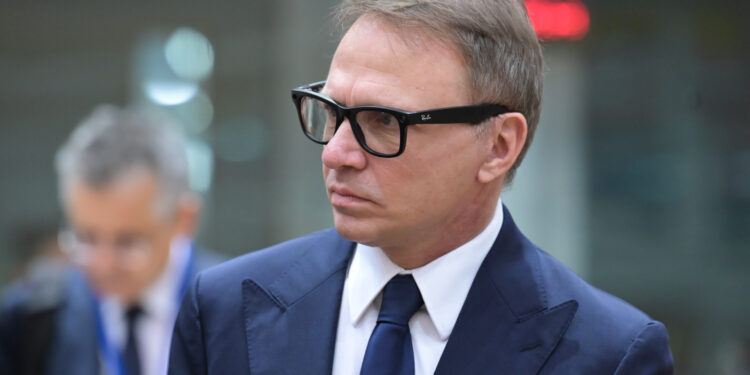 Il ministro per l'Agricoltura, la Sovranità alimentare e le Foreste, Francesco Lollobrigida