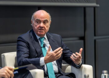 Il vicepresidente della BCE, Luis de Guindos [foto: imagoeconomica]