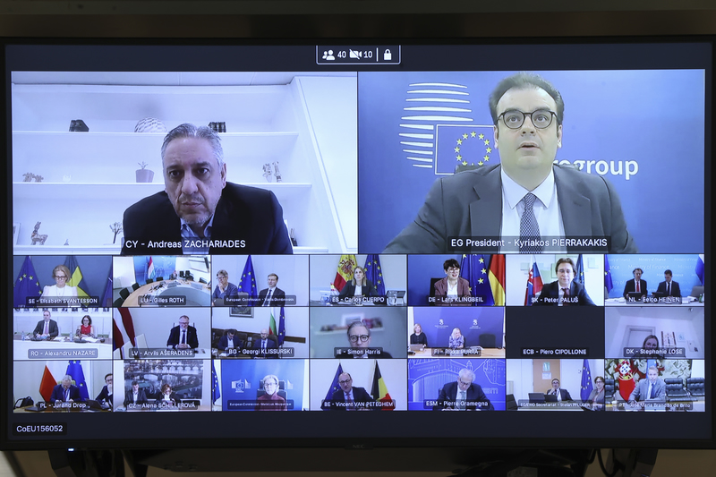 Iran, Dombrovskis: “Rischiamo -0,4 per cento di crescita e +1 per cento di inflazione nel 2026”