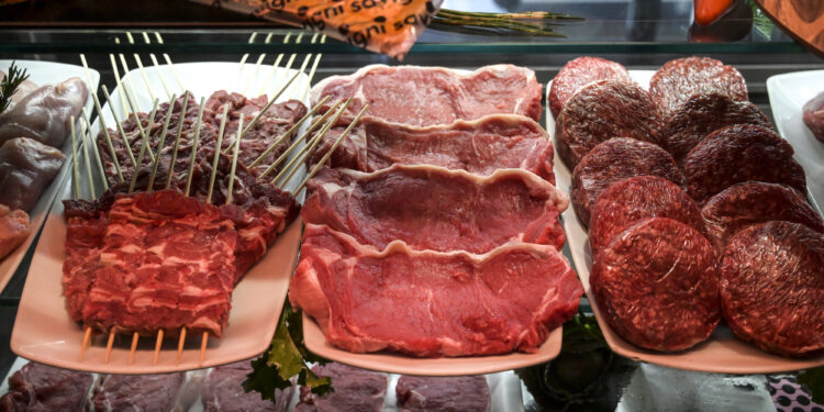 Dieta mediterranea, carne. Fonte: Carlo Lannutti/Imagoeconomica