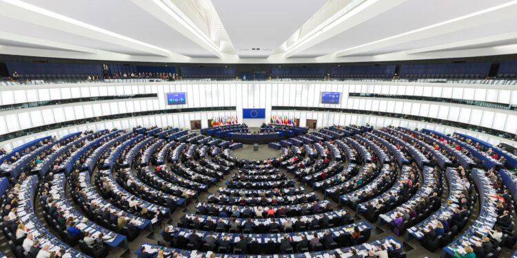Una panoramica dell'aula del Parlamento Europeo a Strasburgo (Photo: Wikicommons)