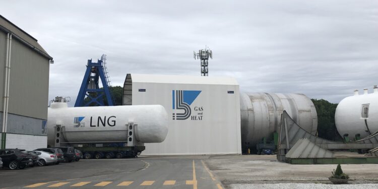 GAS AND HEAT AZIENDA STOCCAGGIO TRASPORTO GAS LIQUIDO SILOS BOMBOLA BOMBOLE SISTEMI DI ALIMENTAZIONE PER NAVI A GNL