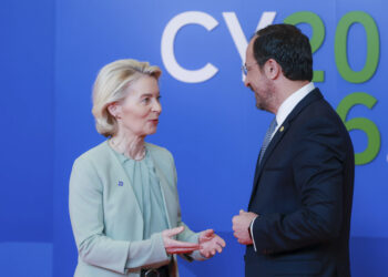 Il presidente di Cipro, Nikos Christodoulides, e la presidente della Commissione europea, Ursula von der Leyen, in un momento del vertice informale del Consiglio europeo a Cipro [Nicosia, 24 aprile 2026. Foto: European Council]