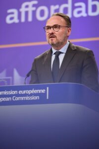 Il commissario all'Energia, Dan Jorgensen, in conferenza stampa il 22 aprile 2026 per presentare l'AcceleratorEu. Fonte: EC - Audiovisual Service