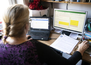 Teleworking. Fonte: Imagoeconomica