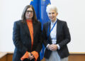 Da sinistra a destra l’ambasciatrice cipriota, Christina Rafti, e l’eurodeputata e Presidente SEDE, Marie Agnes Strack Zimmermann, novembre 2025. Crediti: Parlamento europeo