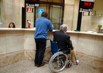 SERVIZIO DI ACCESSO PRIVILEGIATO AI DISABILI AGLI SPORTELLI. Fonte: Ipa Agency