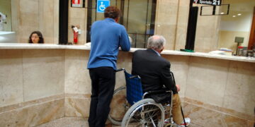 SERVIZIO DI ACCESSO PRIVILEGIATO AI DISABILI AGLI SPORTELLI. Fonte: Ipa Agency