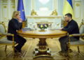 L'Alta rappresentante UE per la Politica estera, Kaja Kallas, e il presidente ucraino, Volodymyr Zelensky. Foto: Imagoeconomica