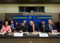 Il presidente ucraino, Volodymyr Zelensky, in visita all'Aia il 16 dicembre 2025, e il segretario generale del Consiglio d'Europa, Alain Berset. A sinistra Tanja Fajon, allora vice premier slovena e ministra degli Esteri, e a destra Dick Schoof allora primo ministro olandese. Fonte: Imagoeconomia
