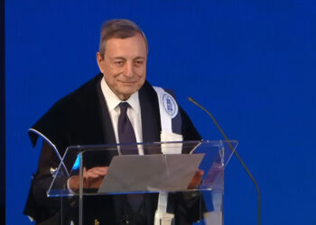 MARIO DRAGHI ECONOMISTA