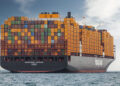 HAPAG - LLOYD AZIENDA INDUSTRIA LOGISTICA TRASPORTO TRASPORTI CARGO CONTAINER NAVE NAVI MONTEVIDEO EXPRESS. Commercio. Fonte: Imago economica