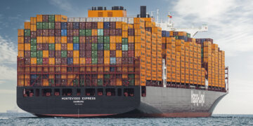 HAPAG - LLOYD AZIENDA INDUSTRIA LOGISTICA TRASPORTO TRASPORTI CARGO CONTAINER NAVE NAVI MONTEVIDEO EXPRESS. Commercio. Fonte: Imago economica