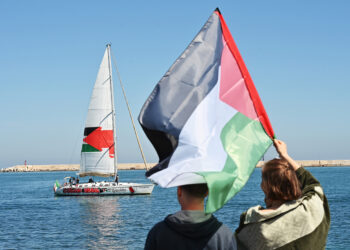 Salpa da Bari la nave umanitaria Global Sumud Flotilla per la missione Springs 2026. Crediti: Saverio De Giglio via Imagoeconomica