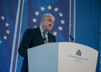 Il vicepresidente della BCE, Luis De Guindos. Source: Felix Schmitt for ECB via Imagoeconomica