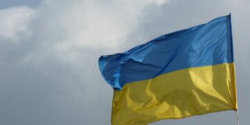 Bandiera ucraina via Unsplash