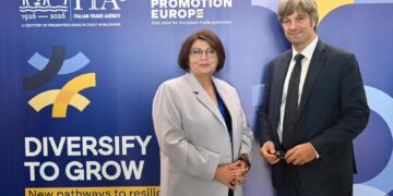 La Presidente di Trade Promotion Europe, Vasso Kyrkou con il Presidente di ICE Matteo Zoppas. (Foto: ITA)