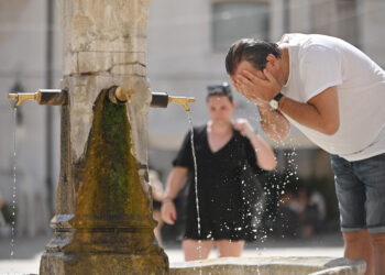 Emergenza caldo e afa in città [foto: Saverio de Giglio/imagoeconomica]