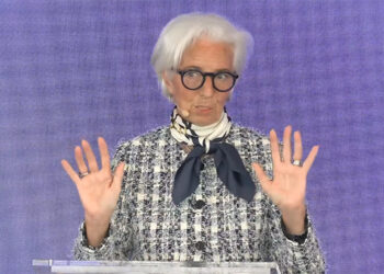 La presidente della BCE, Christine Lagarde, al Latam Economic Forum [Tarragona, 8 maggio 2026. Foto: imagoeconomica]